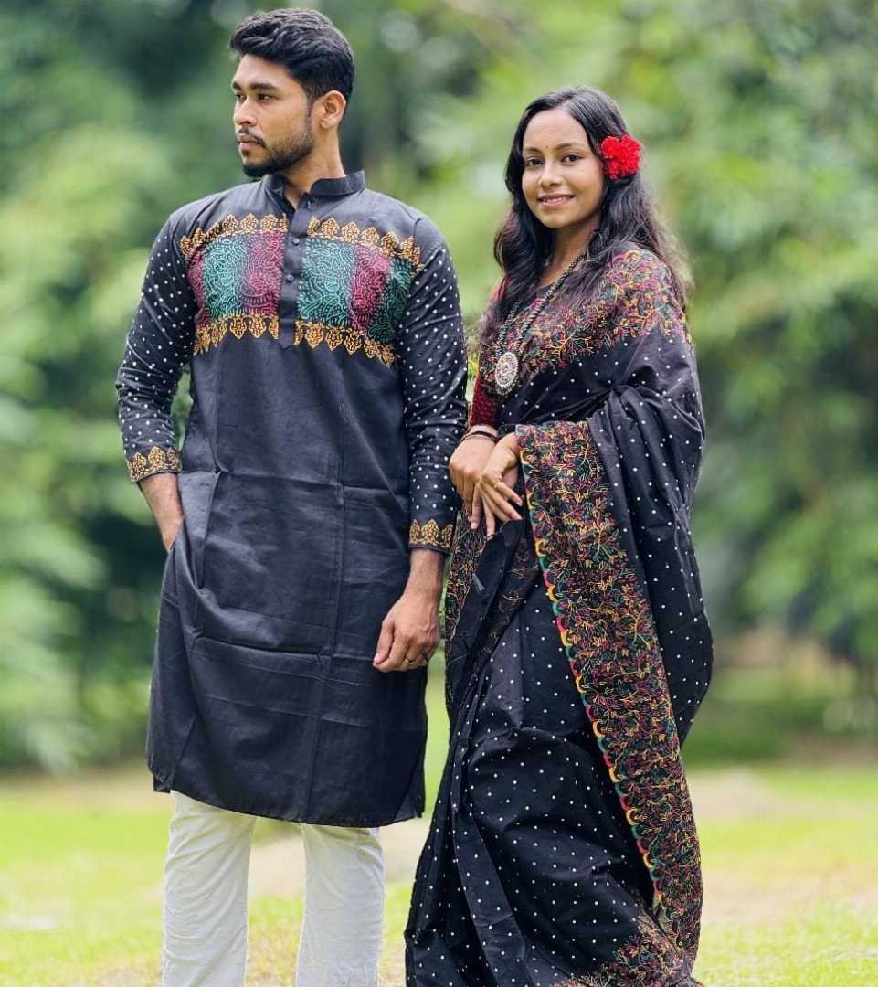 ১,টি,শাড়ি,১টি,পাঞ্জাবি,