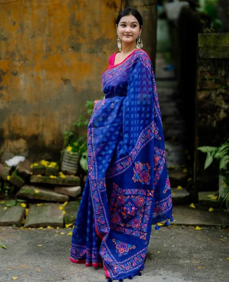 এমব্রয়ডারি তাঁত বুটিকস সিল্ক শাড়ি